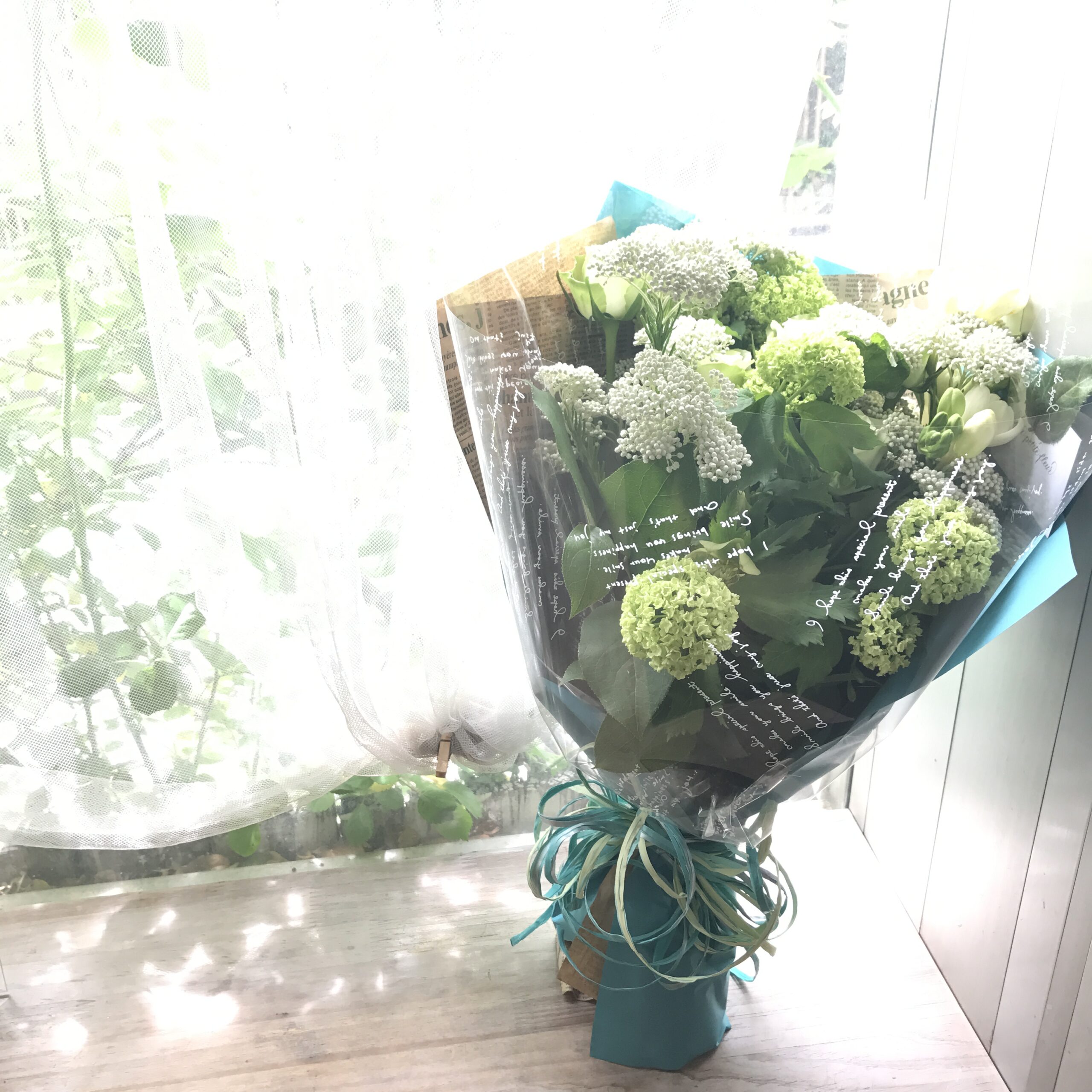 おしゃれ花束金沢区花屋